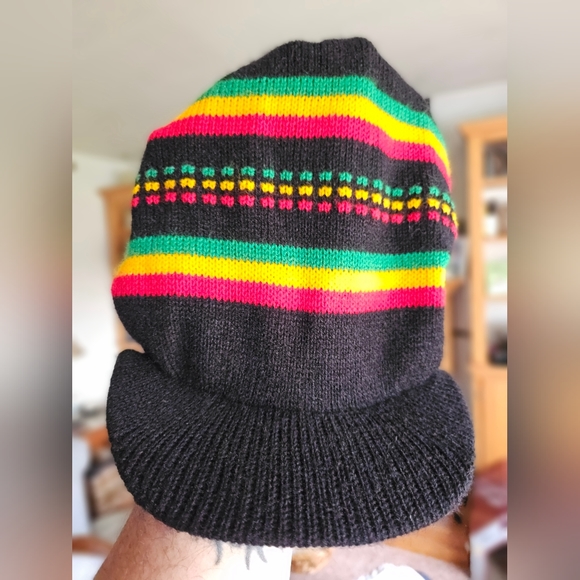 *SOLD* Handmade Crocheted Reggae Dreadlocks Tam Beret RASTA Colors - Picture 4 of 5